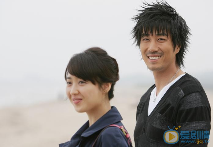 金玟廷《2009外人球团》剧照 金玟廷高清写真_金玟廷高清剧照