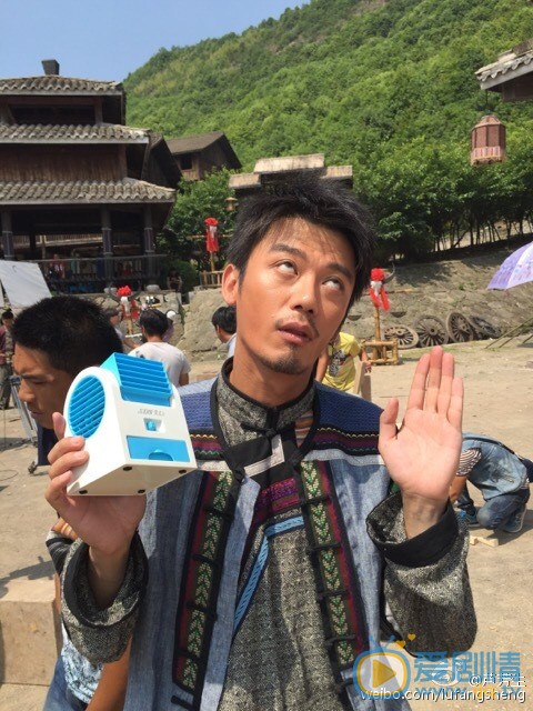 芦芳生片场照 芦芳生高清写真_芦芳生高清剧照