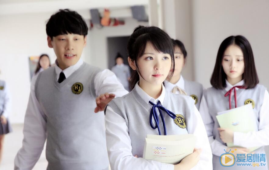 童可可《女寝夜谈之鬼室友》剧照 童可可高清写真_童可可高清剧照