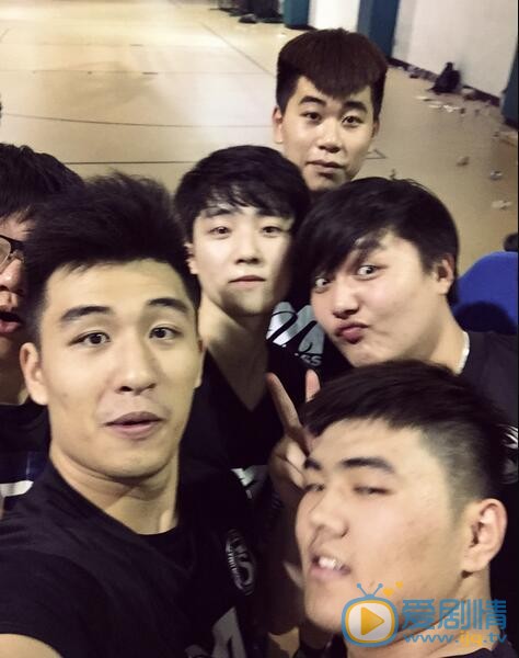陈名豪合照 陈名豪高清写真_陈名豪高清剧照