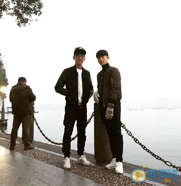 陈名豪合照 陈名豪高清写真_陈名豪高清剧照