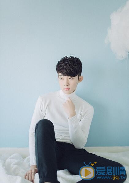陈名豪纯白少年 陈名豪高清写真_陈名豪高清剧照