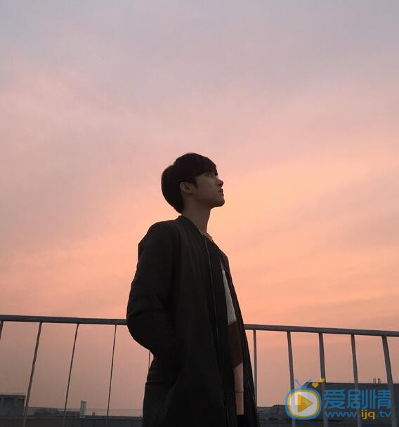 陈名豪生活照 陈名豪高清写真_陈名豪高清剧照
