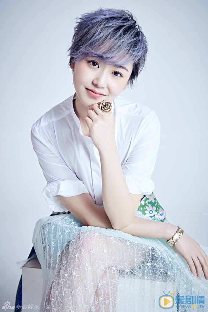 王思思清新甜美写真 王思思高清写真_王思思高清剧照