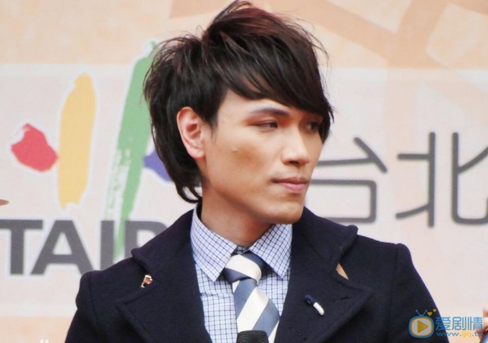杨宗纬2010慈善活动照 杨宗纬高清写真_杨宗纬高清剧照