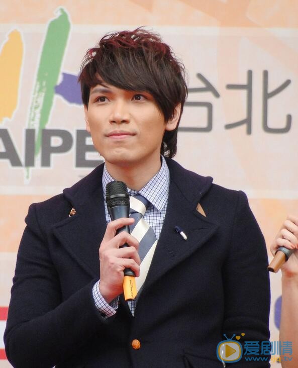 杨宗纬2010慈善活动照 杨宗纬高清写真_杨宗纬高清剧照