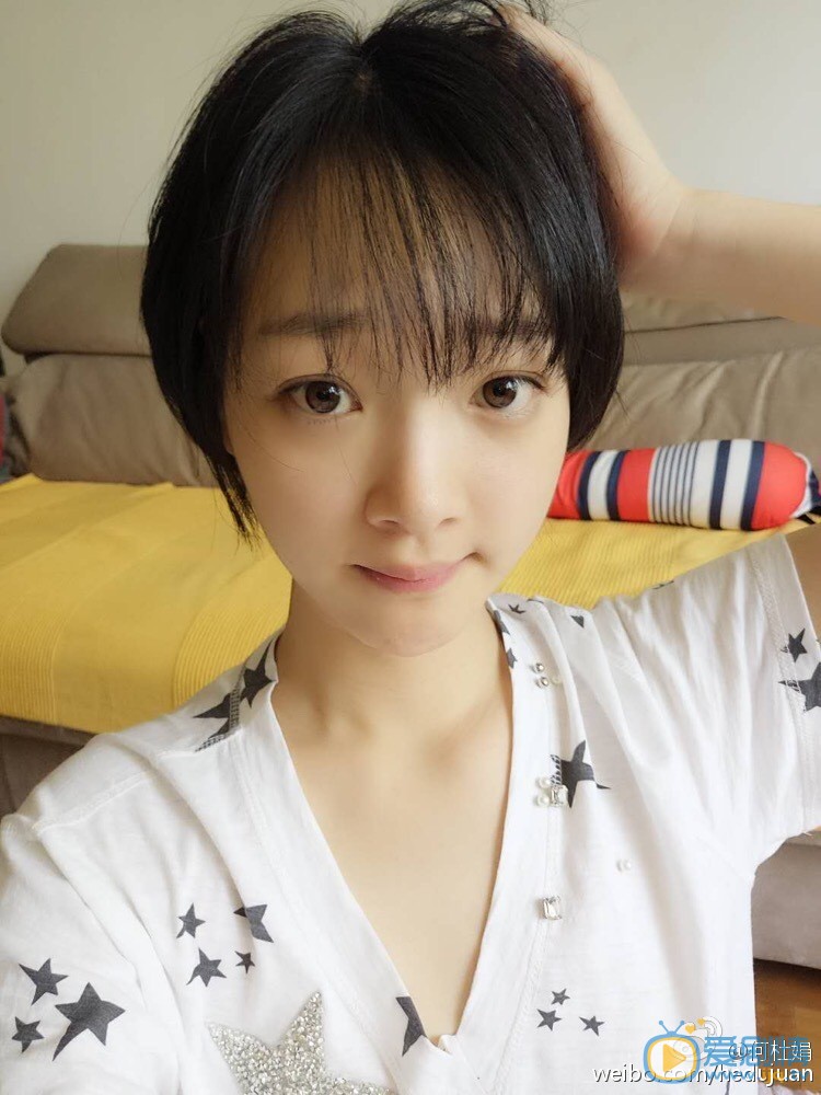 何杜娟生活照 何杜娟高清写真_何杜娟高清剧照