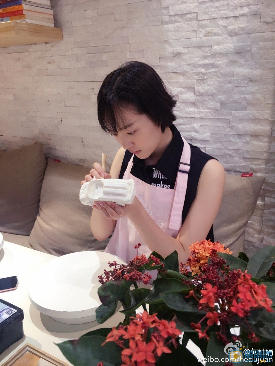 何杜娟生活照 何杜娟高清写真_何杜娟高清剧照