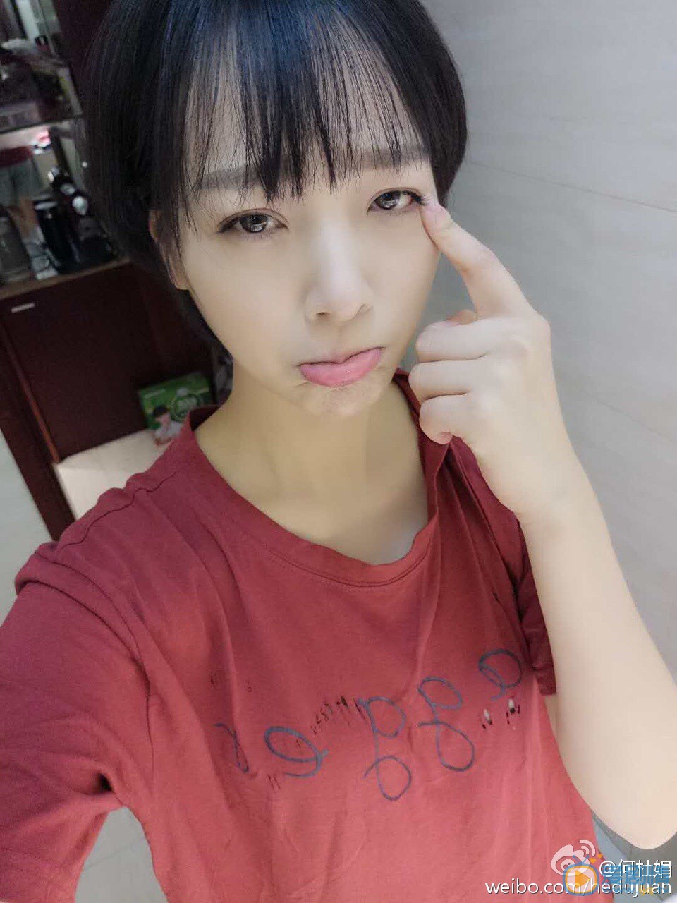 何杜娟生活照 何杜娟高清写真_何杜娟高清剧照