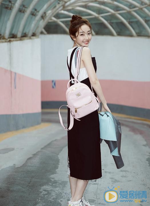 蒋梦婕街拍写真 蒋梦婕高清写真_蒋梦婕高清剧照