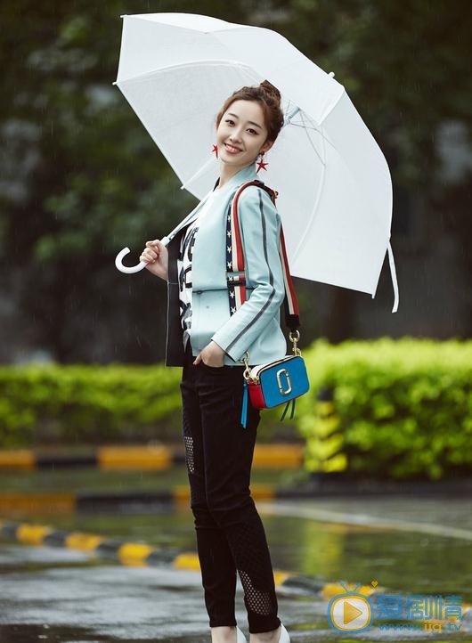 蒋梦婕街拍写真 蒋梦婕高清写真_蒋梦婕高清剧照