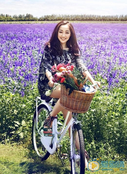 蒋梦婕街拍写真 蒋梦婕高清写真_蒋梦婕高清剧照