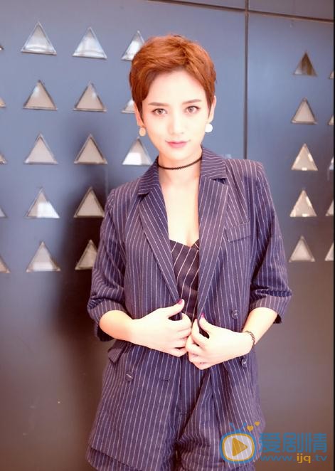 李晓峰活动照 李晓峰高清写真_李晓峰高清剧照