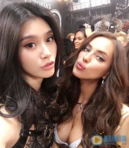 奚梦瑶2016维秘内衣秀 奚梦瑶高清写真_奚梦瑶高清剧照