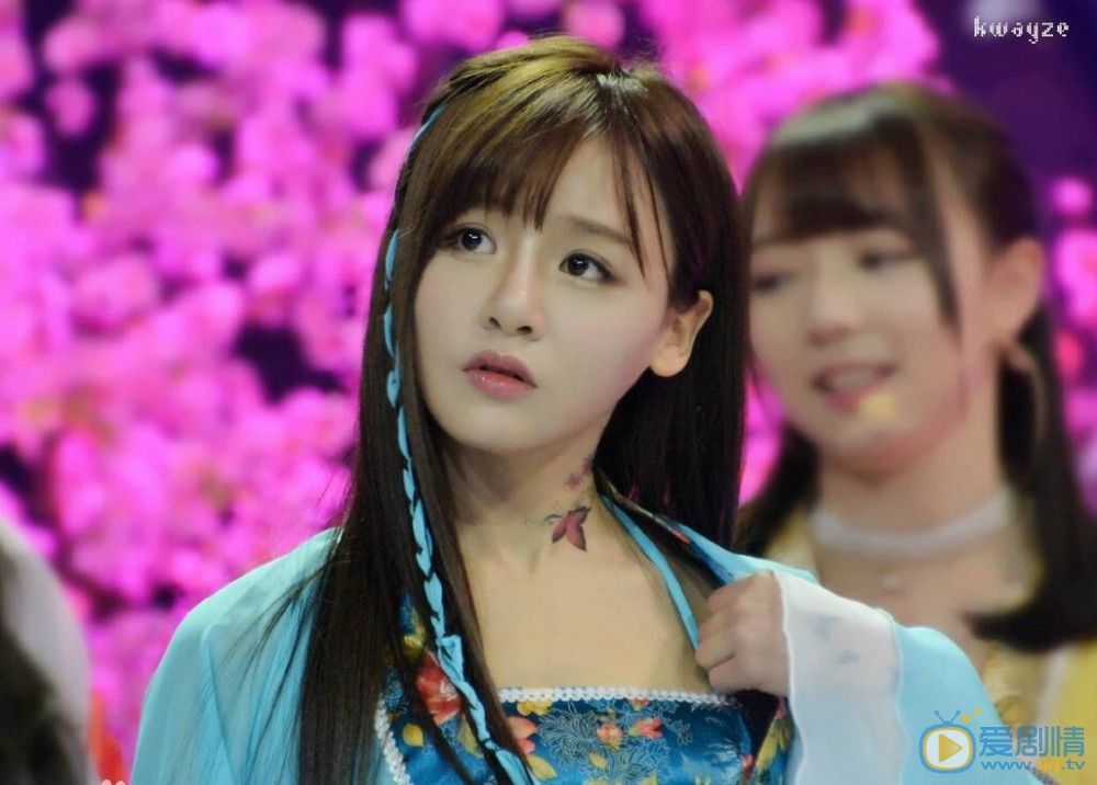 曾艳芬演出照 曾艳芬高清写真_曾艳芬高清剧照