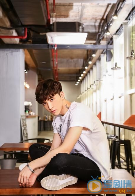 吴大伟写真 吴大伟高清写真_吴大伟高清剧照