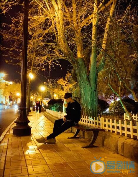 姜彭生活照 姜彭高清写真_姜彭高清剧照