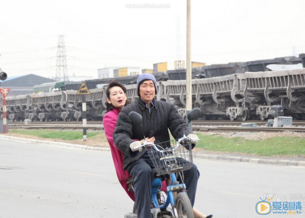 王千源《钢的琴》剧照 王千源高清写真_王千源高清剧照