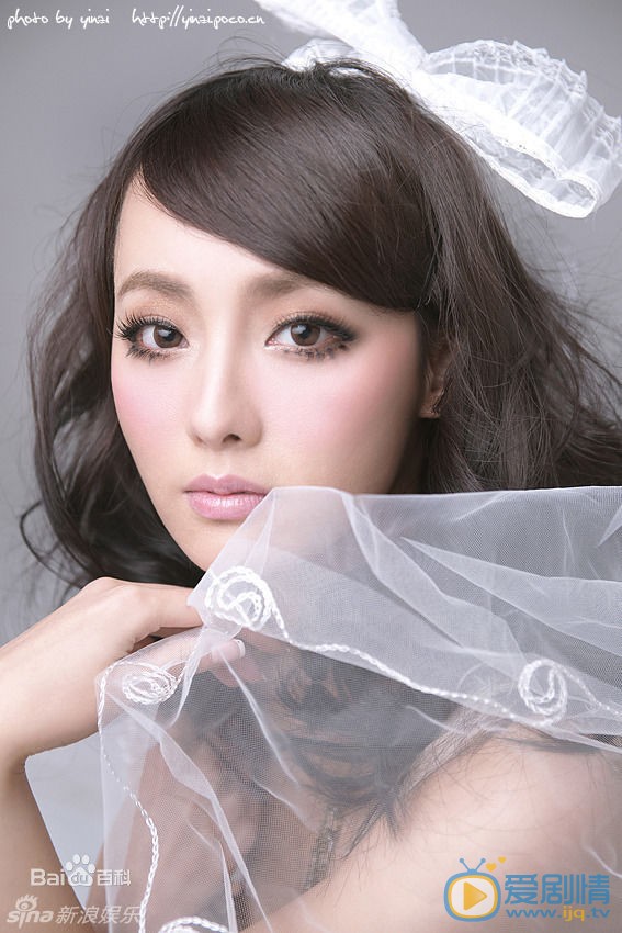张嘉倪新娘造型大片 张嘉倪高清写真_张嘉倪高清剧照