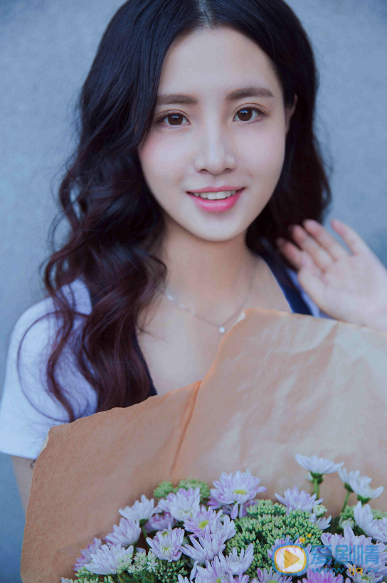 蒋佳恩清纯写真 蒋佳恩高清写真_蒋佳恩高清剧照