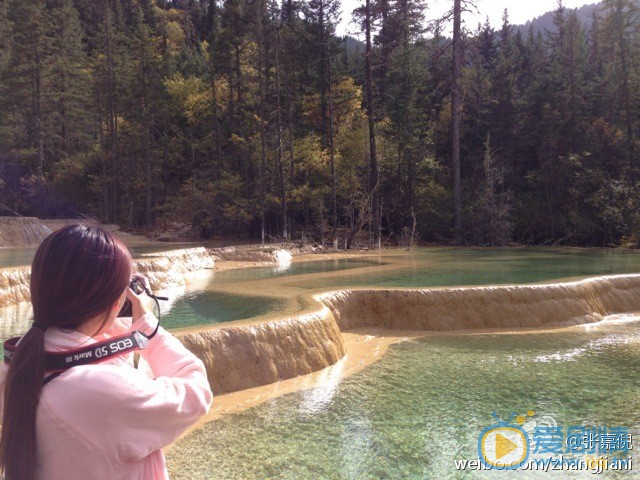 张嘉倪旅行照 张嘉倪高清写真_张嘉倪高清剧照