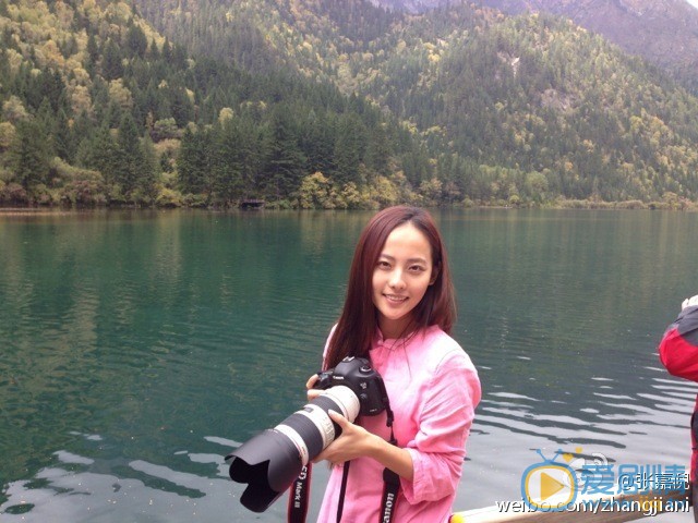 张嘉倪旅行照 张嘉倪高清写真_张嘉倪高清剧照