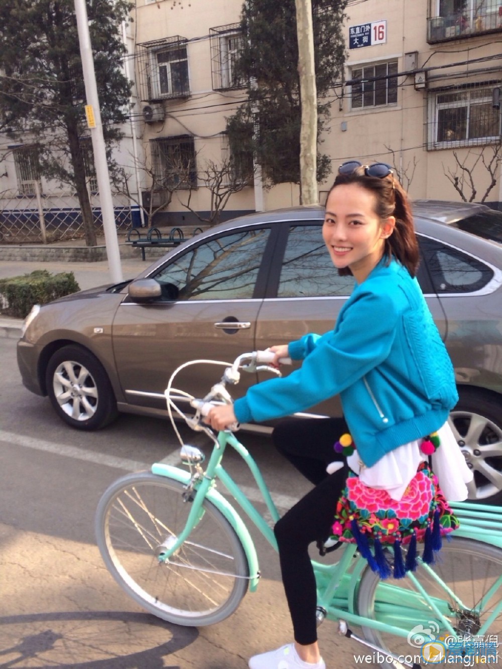 张嘉倪旅行照 张嘉倪高清写真_张嘉倪高清剧照