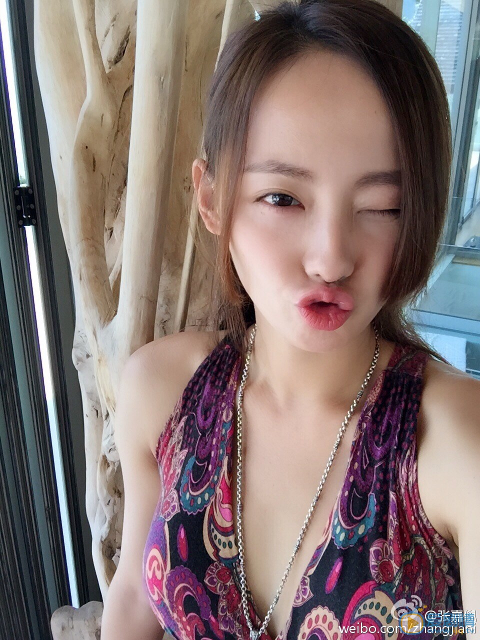 张嘉倪逗逼卖萌照 张嘉倪高清写真_张嘉倪高清剧照