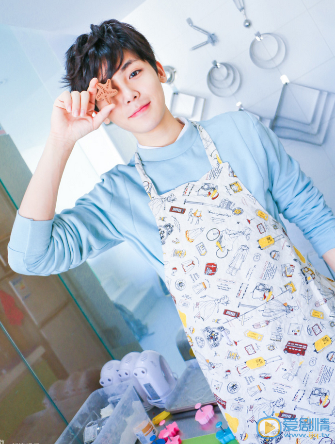 侯明昊阳光写真 侯明昊高清写真_侯明昊高清剧照