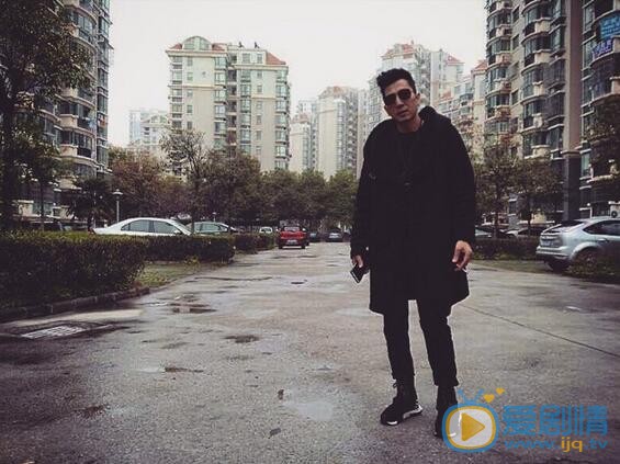 周游家人照 周游高清写真_周游高清剧照