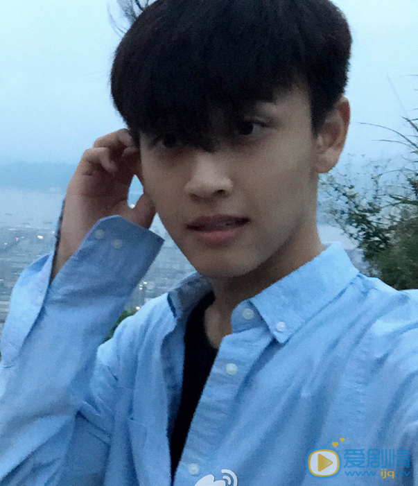 王天辰生活照 王天辰高清写真_王天辰高清剧照