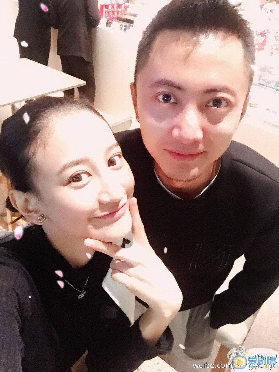 曾泳醍卖萌表情 曾泳醍高清写真_曾泳醍高清剧照