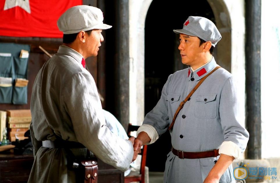 王新《映山红》剧照 王新高清写真_王新高清剧照
