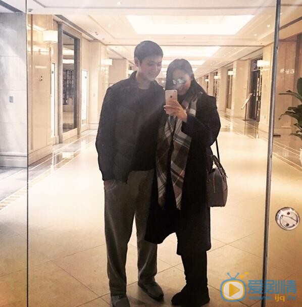 张梓琳孕妇照 张梓琳高清写真_张梓琳高清剧照