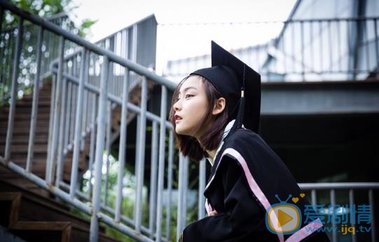 尚语贤毕业照片 尚语贤高清写真_尚语贤高清剧照