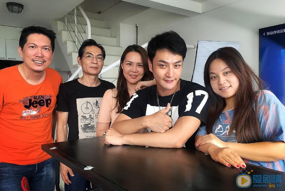 张明明生活照 张明明高清写真_张明明高清剧照