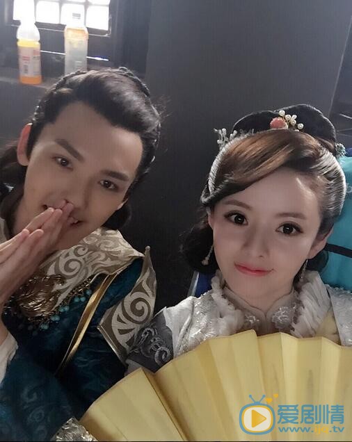 王以纶片场照 王以纶高清写真_王以纶高清剧照