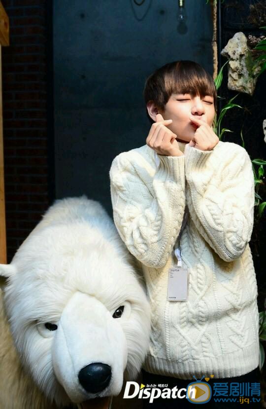 金泰亨舞台照 金泰亨高清写真_金泰亨高清剧照