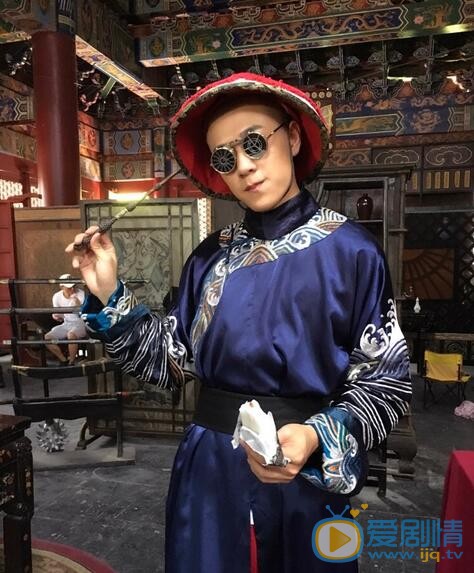 易柏辰片场照 易柏辰高清写真_易柏辰高清剧照
