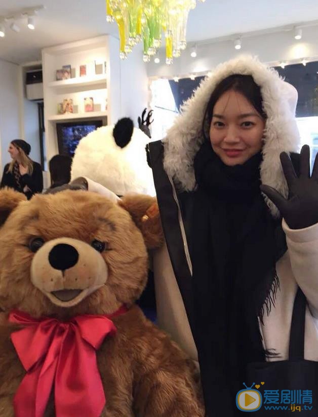 申敏儿生活照 申敏儿高清写真_申敏儿高清剧照