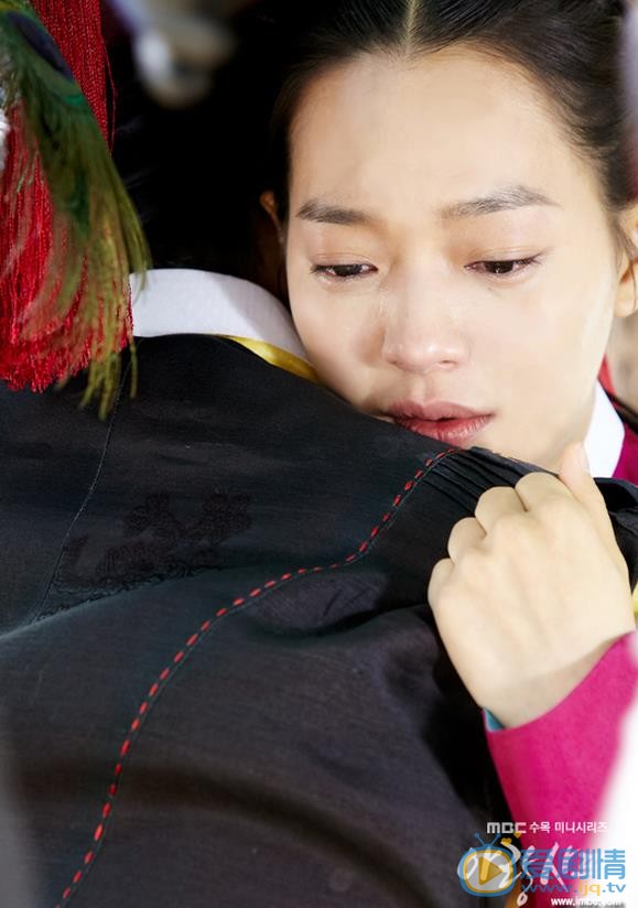 申敏儿《阿娘使道传》剧照 申敏儿高清写真_申敏儿高清剧照