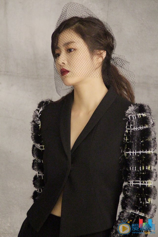 姜素拉《VOGUE》写真 姜素拉高清写真_姜素拉高清剧照