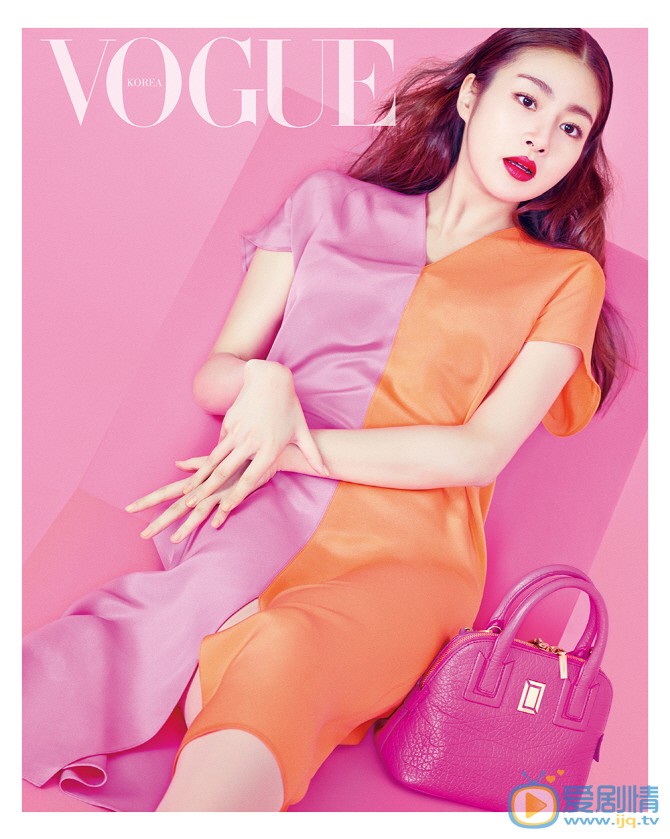 姜素拉《VOGUE》写真 姜素拉高清写真_姜素拉高清剧照