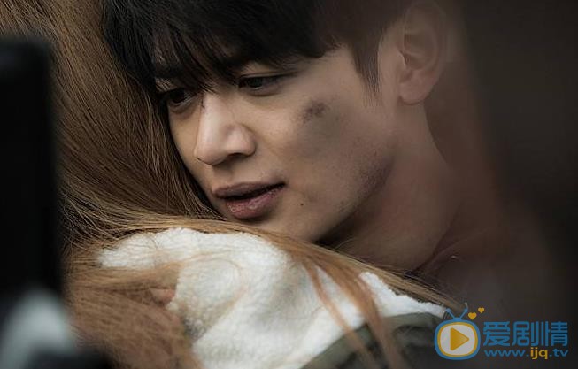 崔珉豪《两个男人》剧照 崔珉豪高清写真_崔珉豪高清剧照