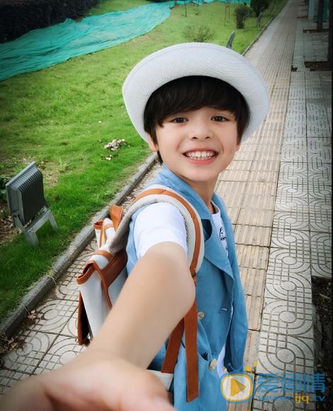 西蒙子生活照 西蒙子高清写真_西蒙子高清剧照