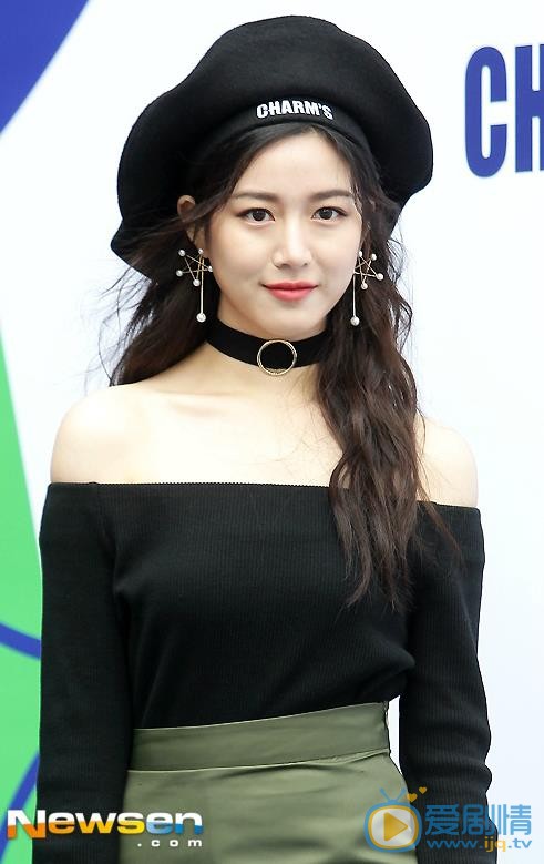 李多寅活动照 李多寅高清写真_李多寅高清剧照