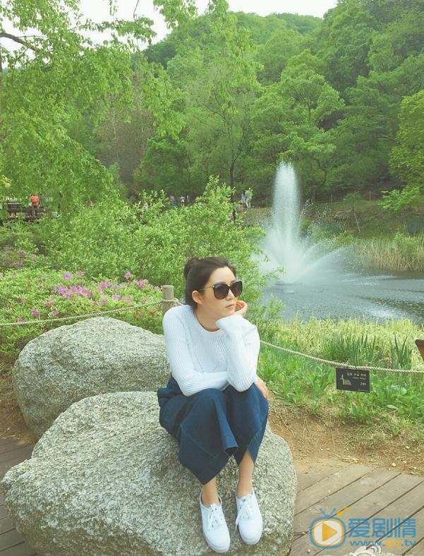 李多寅生活照 李多寅高清写真_李多寅高清剧照