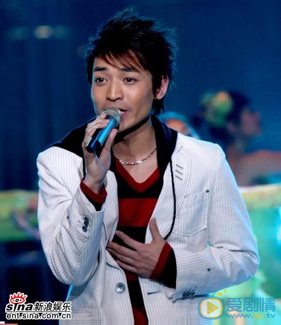 吴文璟舞台表演照 吴文璟高清写真_吴文璟高清剧照