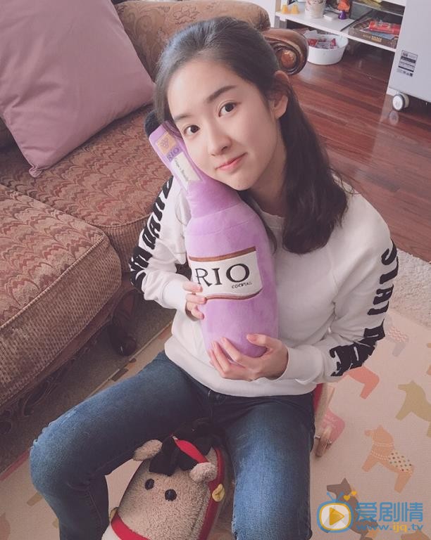 王玉雯生活照 王玉雯高清写真_王玉雯高清剧照