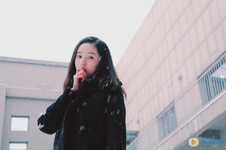 王玉雯冬季写真 王玉雯高清写真_王玉雯高清剧照